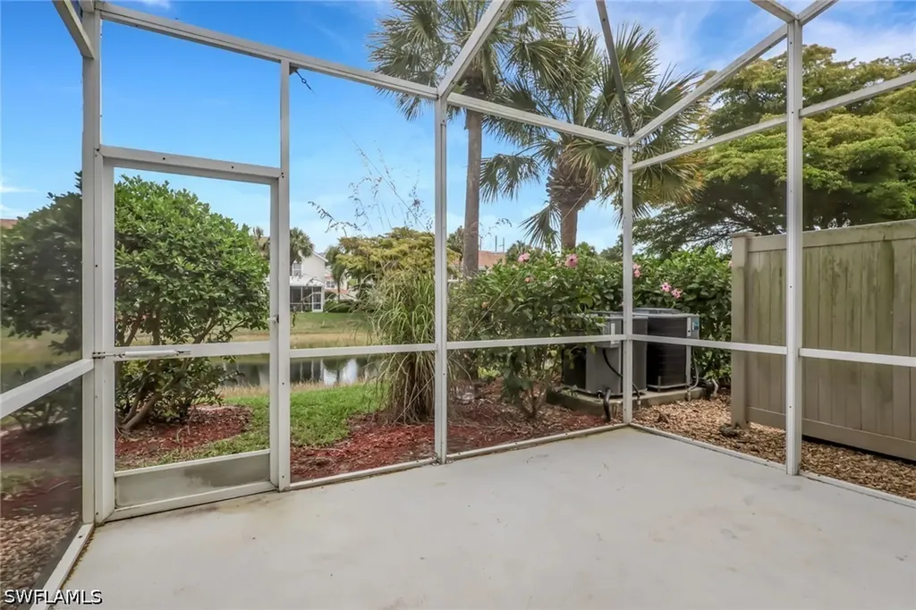 937 Hampton Circle Naples FL 34105