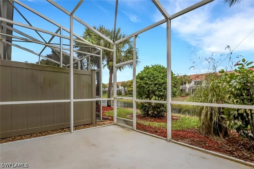 937 Hampton Circle Naples FL 34105