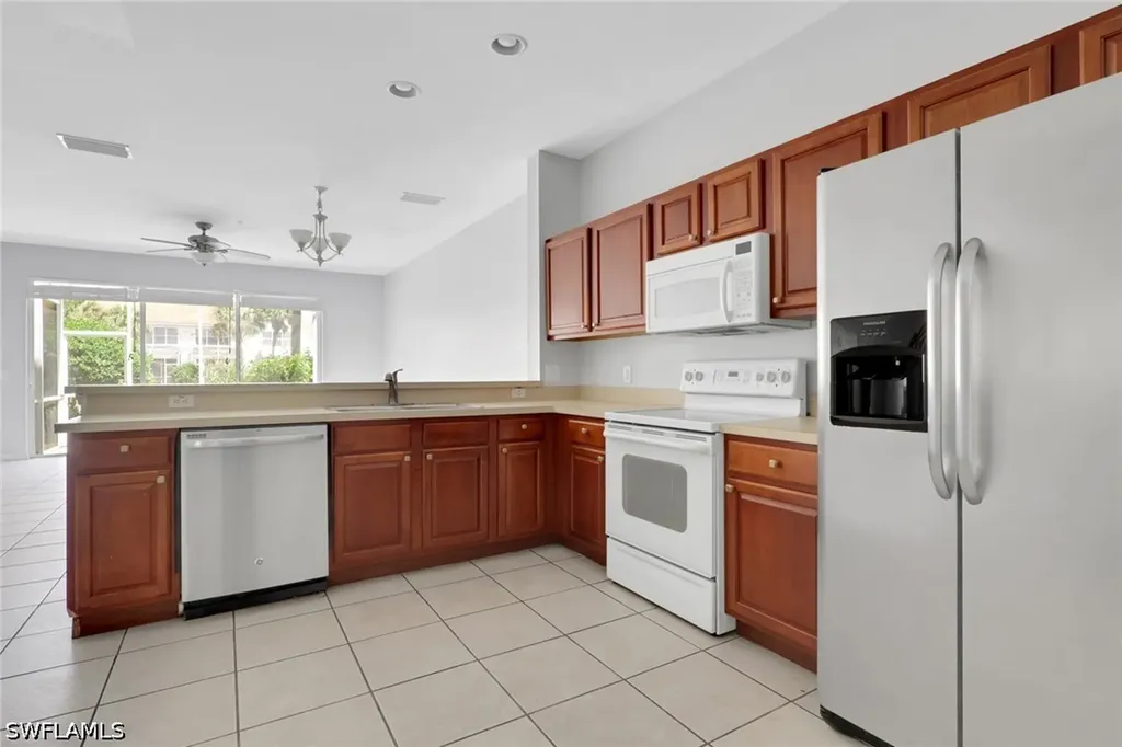 937 Hampton Circle Naples FL 34105