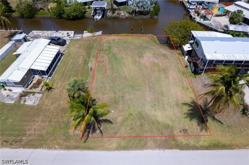 88 W Flamingo Drive Plantation Island FL 34141