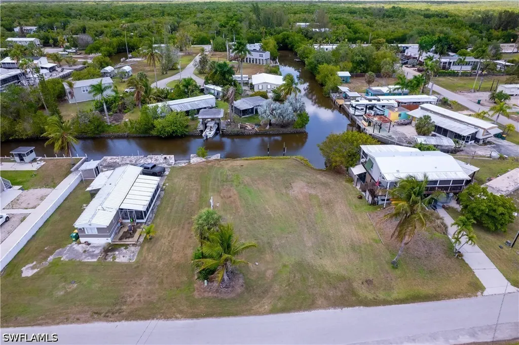 88 W Flamingo Drive Plantation Island FL 34141