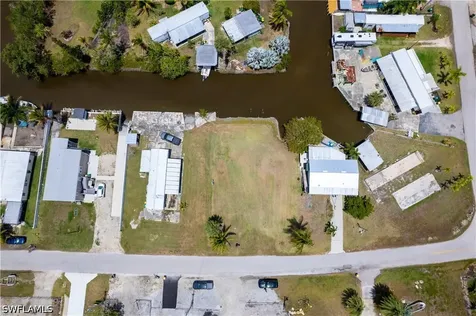 88 W Flamingo Drive PLANTATION ISLAND FL 34141