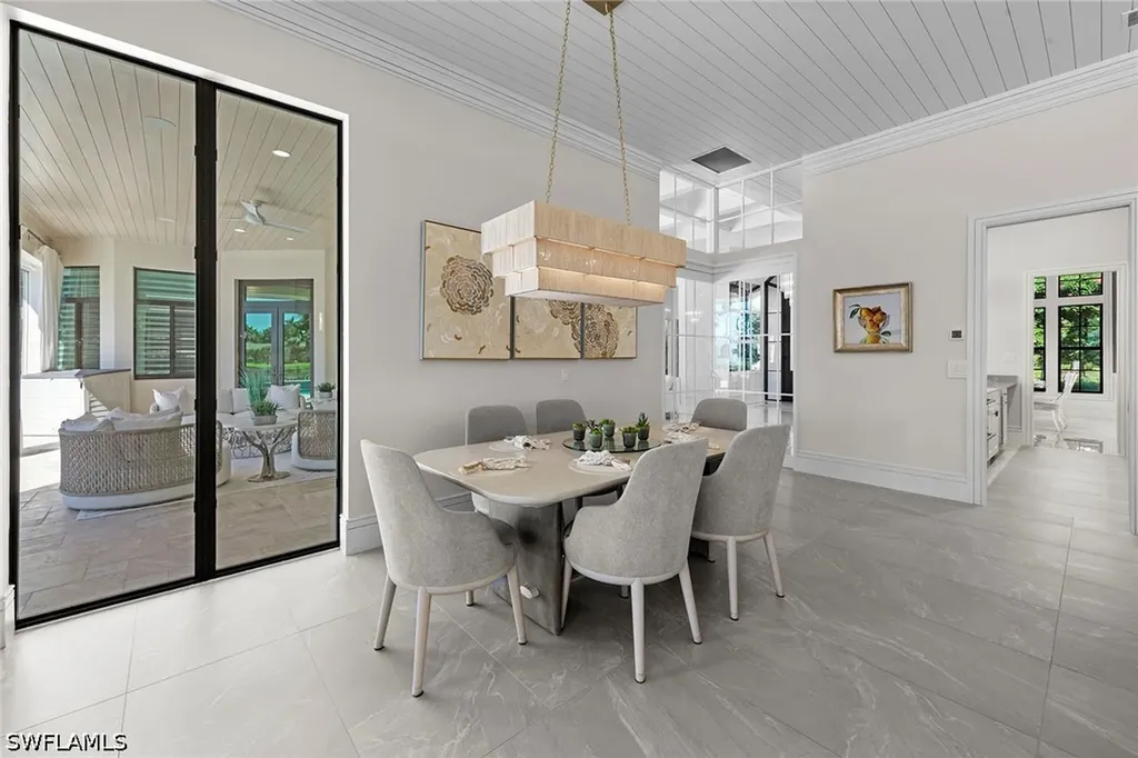 6536 Highcroft Drive Naples FL 34119