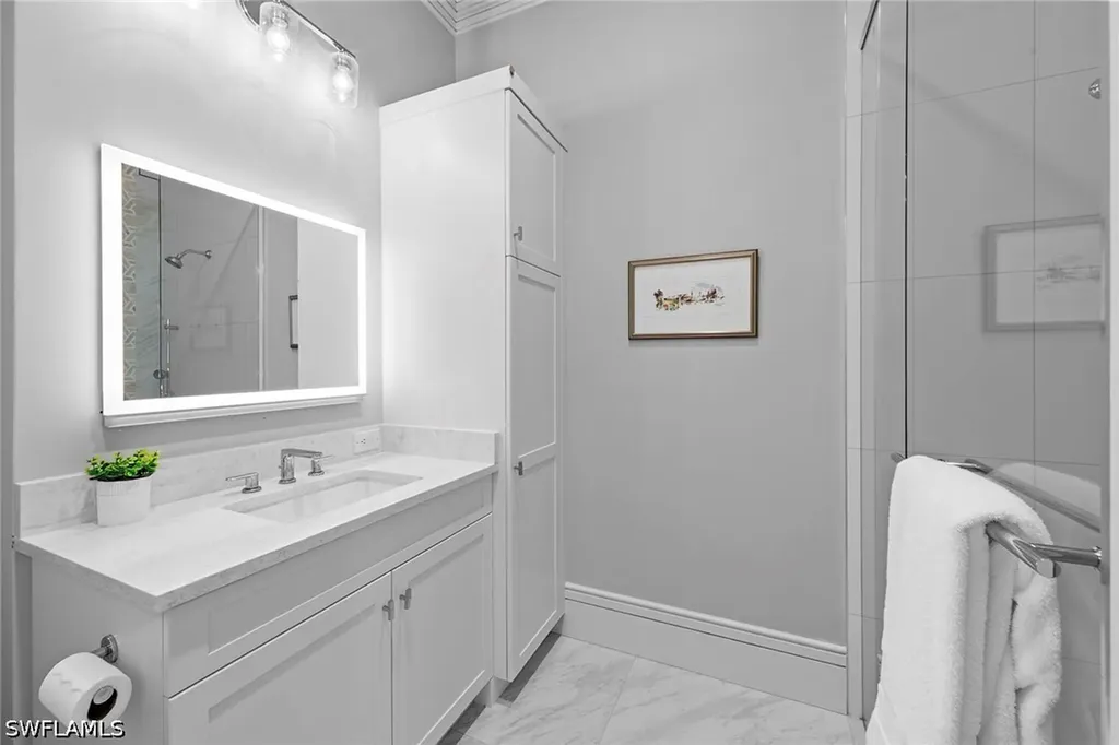 6536 Highcroft Drive Naples FL 34119