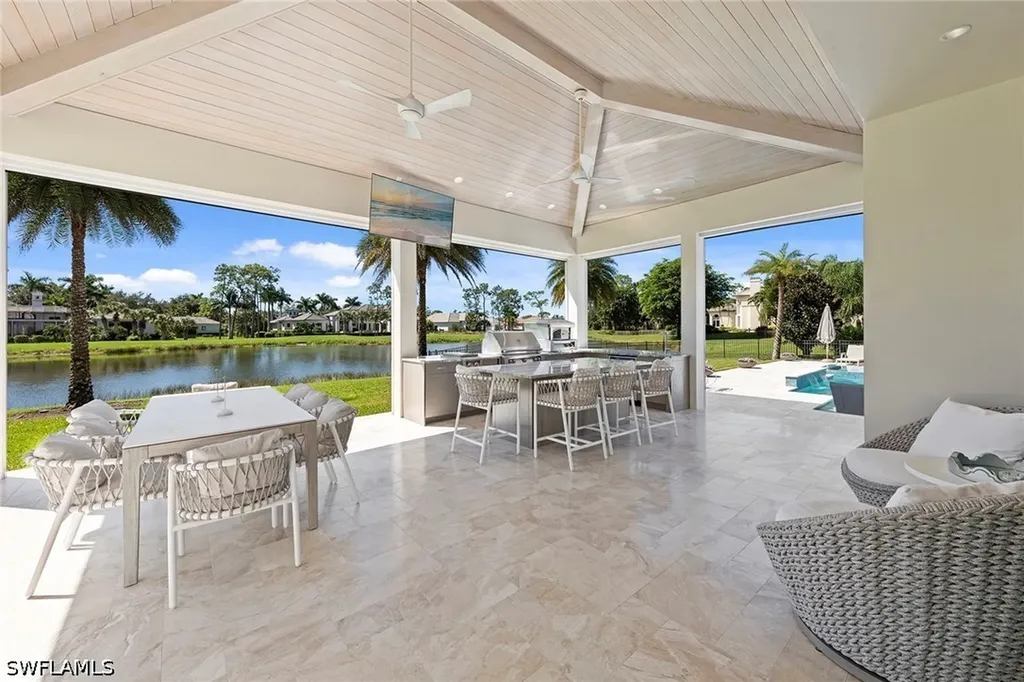 6536 Highcroft Drive Naples FL 34119