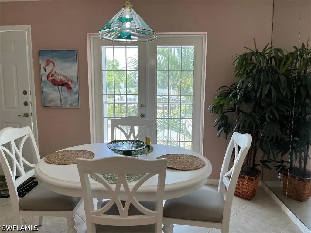 853 Tanbark Drive Naples FL 34108