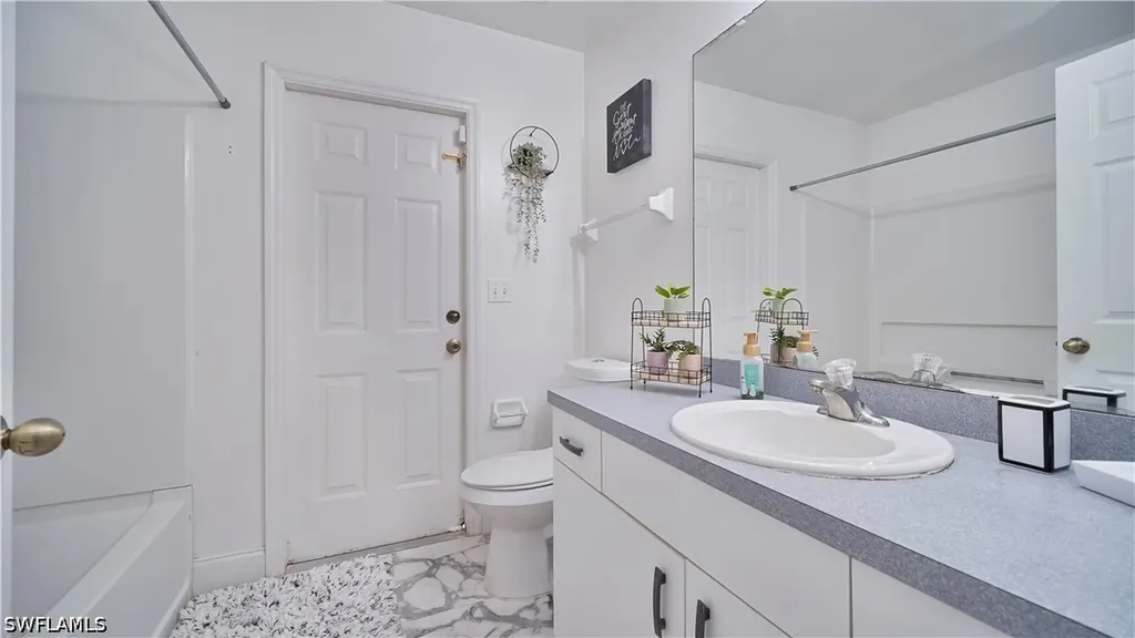 Naples FL 34117