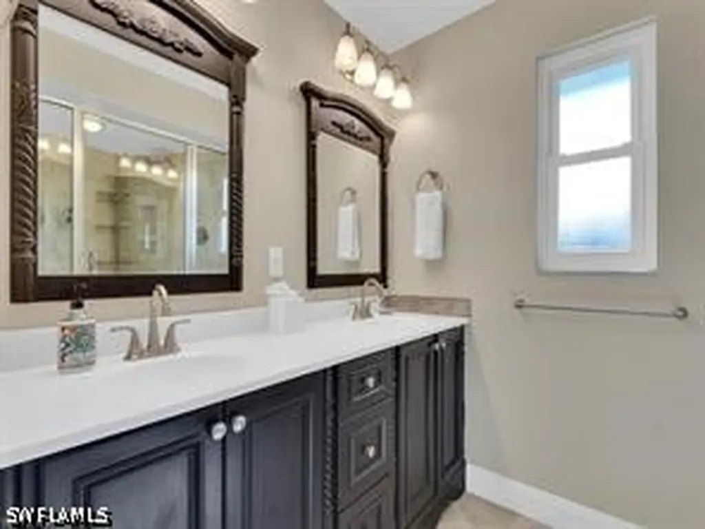 1902 Princess Court Naples FL 34110