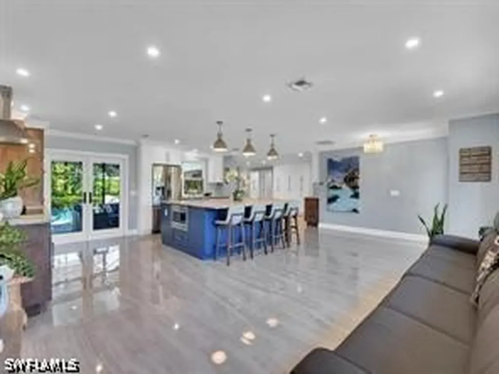 1902 Princess Court Naples FL 34110