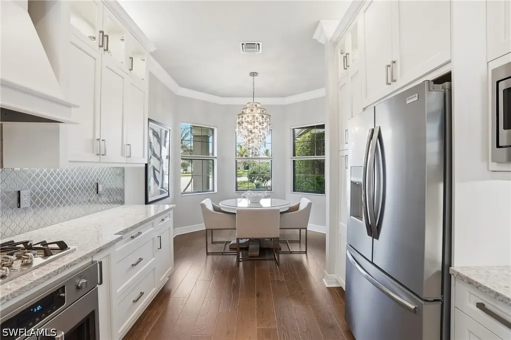 4220 Amelia Way Naples FL 34119