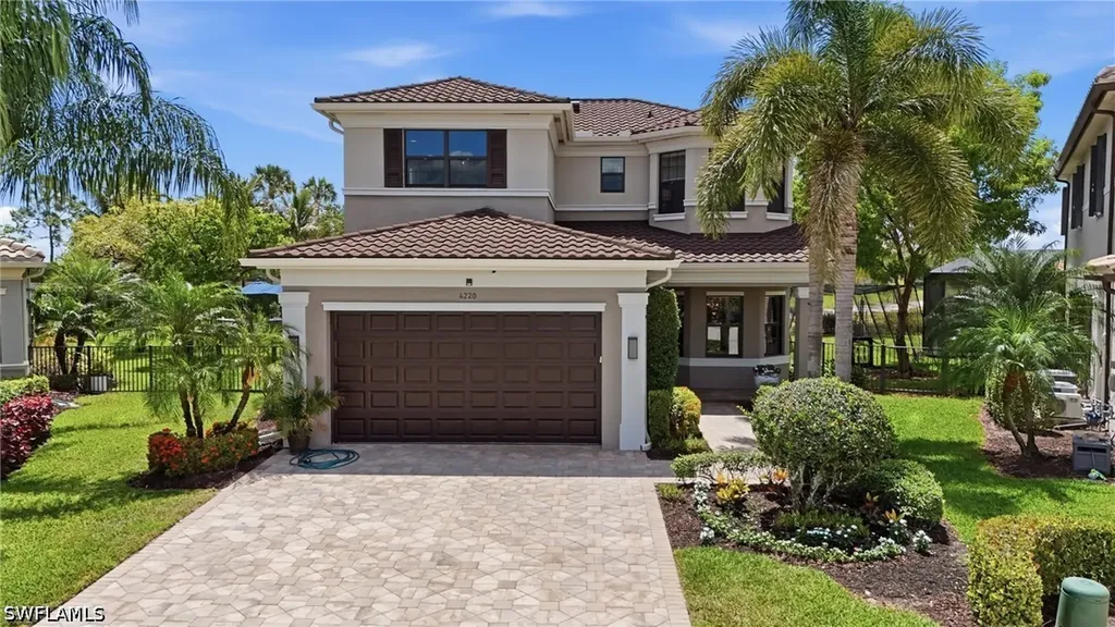 4220 Amelia Way Naples FL 34119