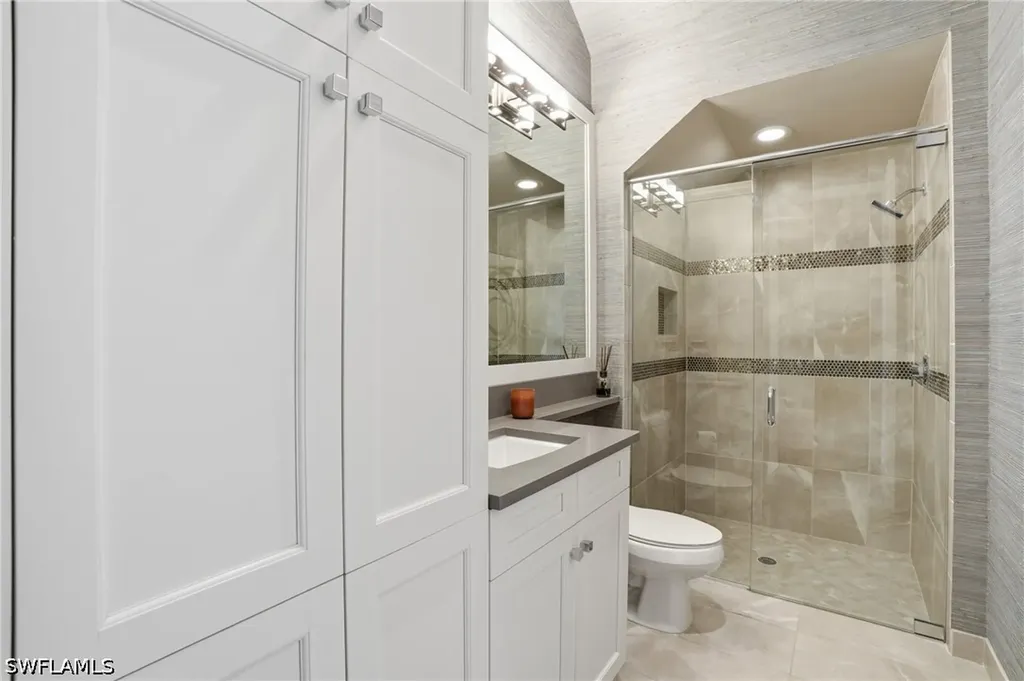 4220 Amelia Way Naples FL 34119