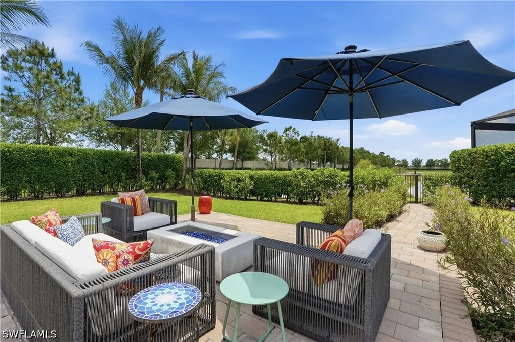 4220 Amelia Way Naples FL 34119