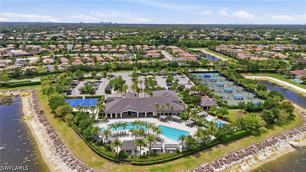 4220 Amelia Way Naples FL 34119
