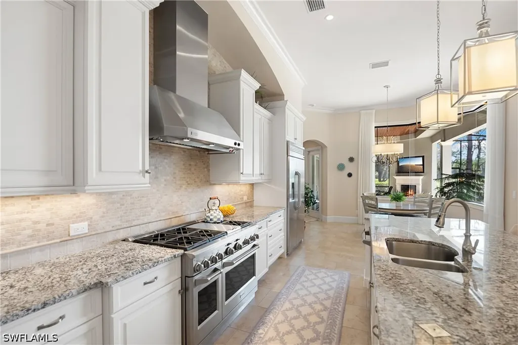 3987 Brynwood Drive Naples FL 34119