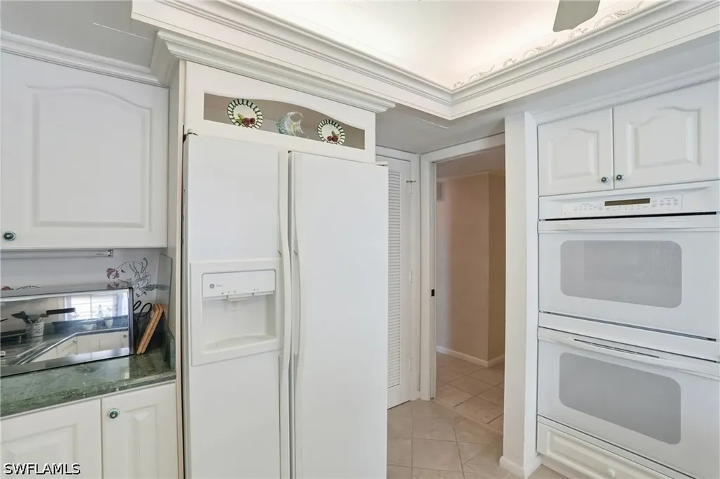 4401 Gulf Shore Boulevard N Naples FL 34103