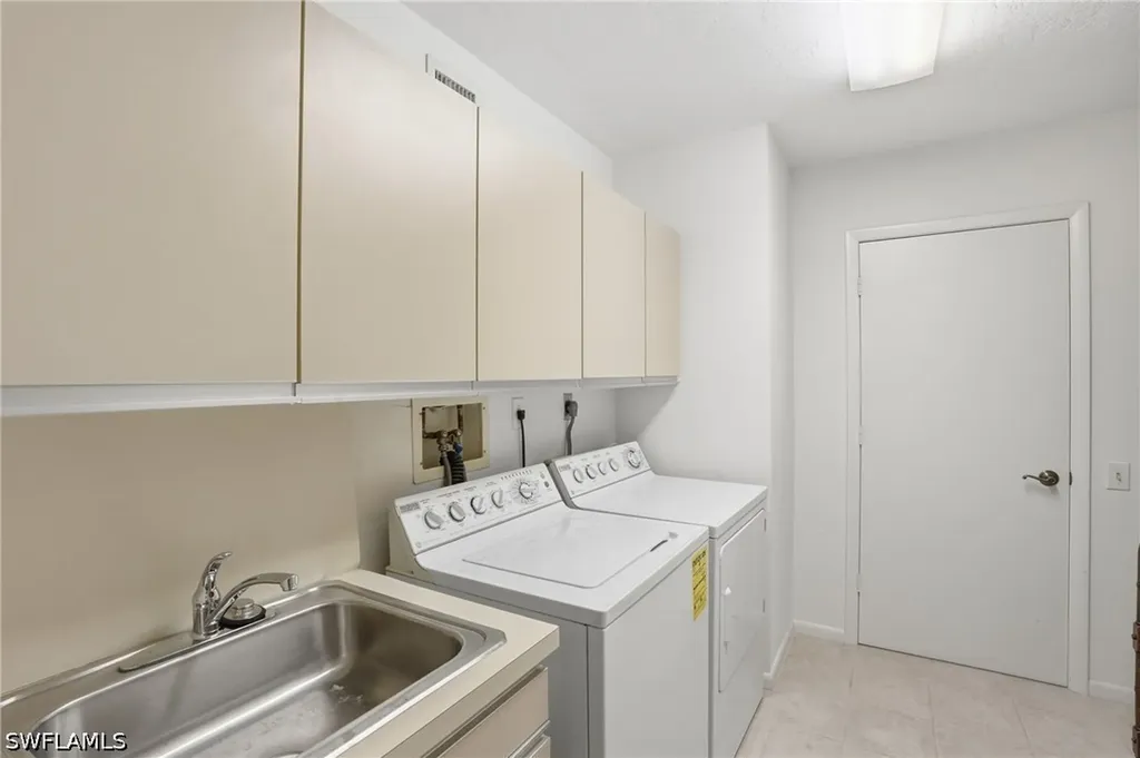 4401 Gulf Shore Boulevard N Naples FL 34103