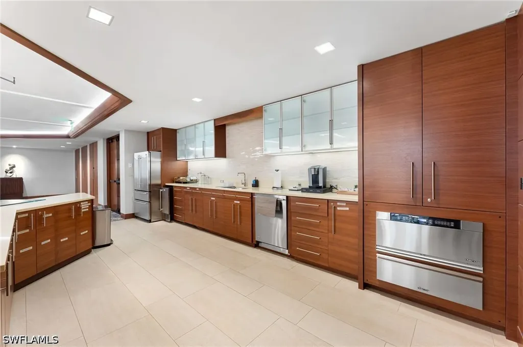 4401 Gulf Shore Boulevard N Naples FL 34103