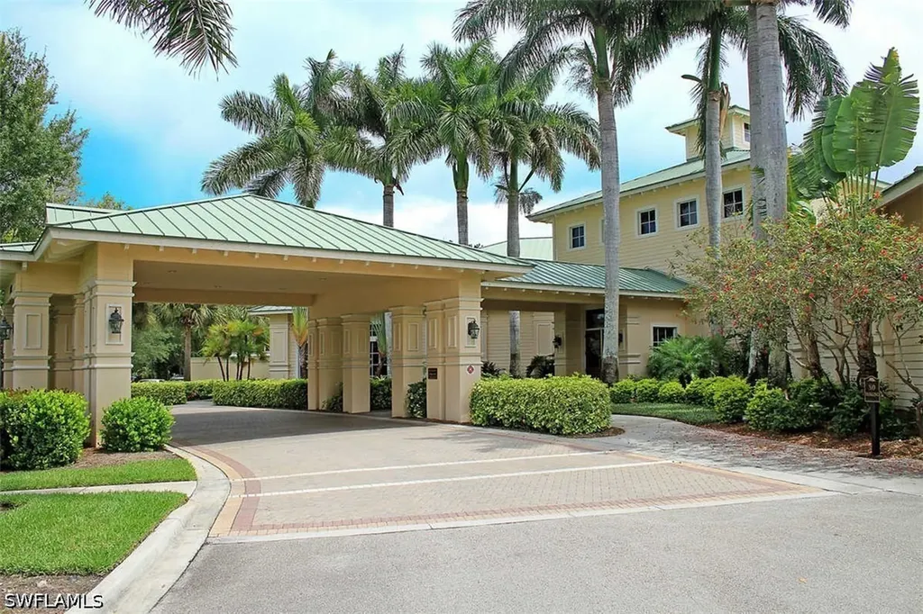 3924 Forest Glen Boulevard Naples FL 34114