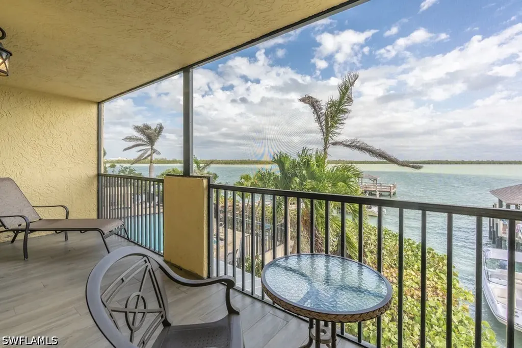 10 Tampa Place Marco Island FL 34135