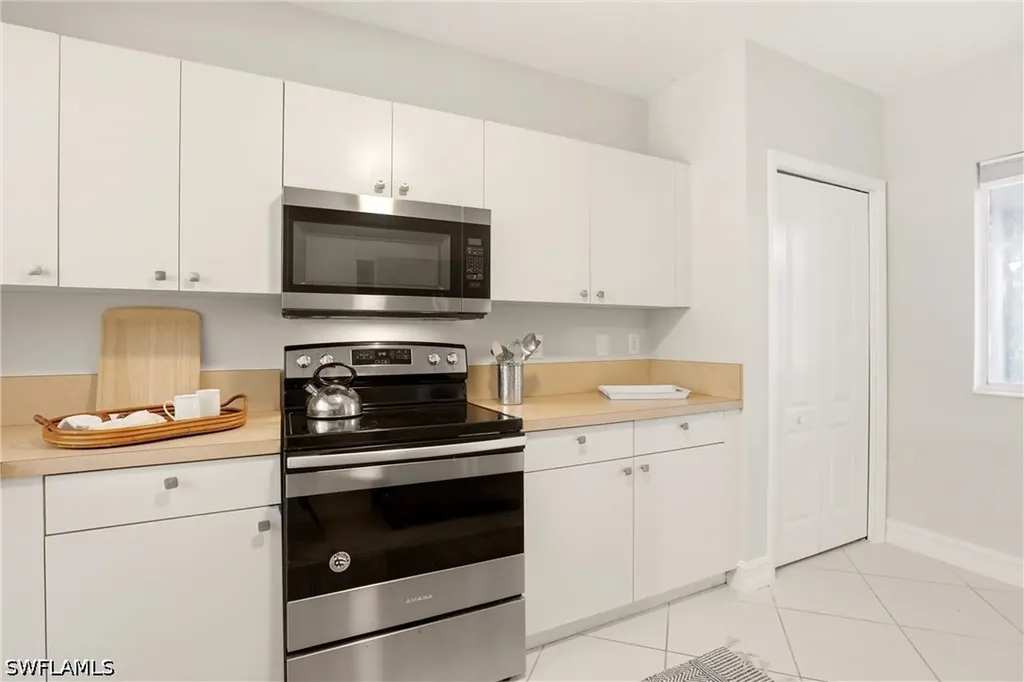 7819 Regal Heron Circle Naples FL 34104