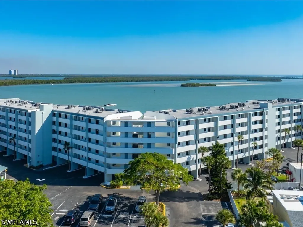1085 Bald Eagle Drive Marco Island FL 34145