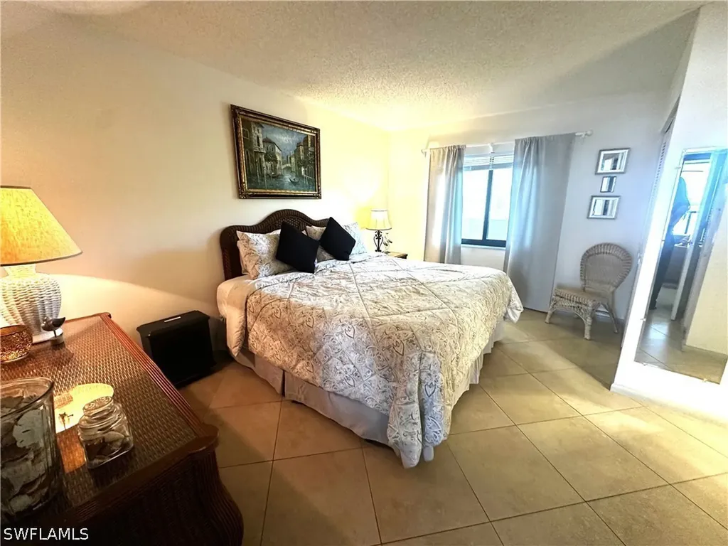 1085 Bald Eagle Drive Marco Island FL 34145