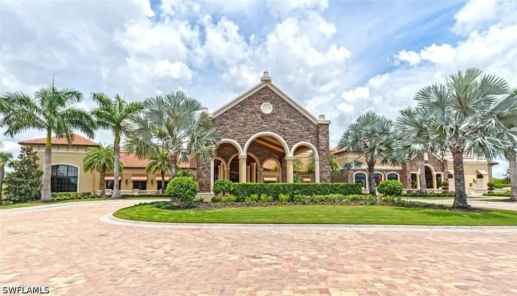 9834 Giaveno Circle Naples FL 34113