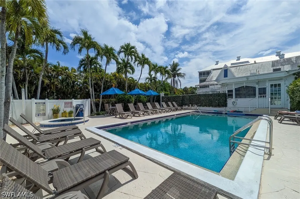 140 Palm Street Marco Island FL 34145