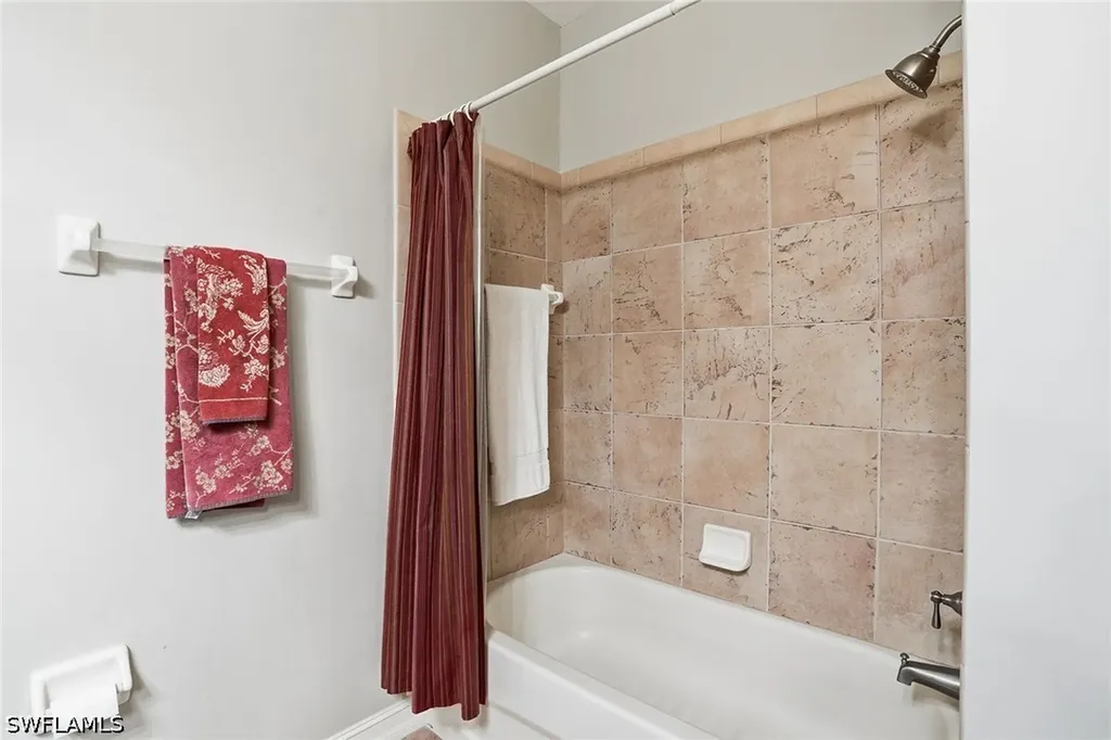 9250 Triana Terrace Fort Myers FL 33912