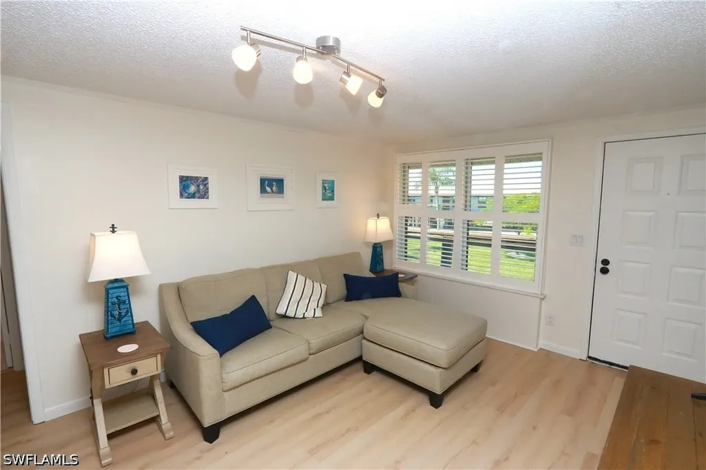 611 Palm Avenue Coon Key Pass Fishing Village FL 34140