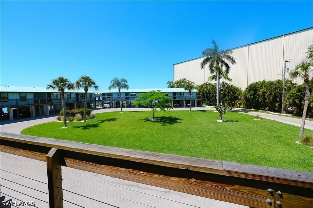 611 Palm Avenue Coon Key Pass Fishing Village FL 34140