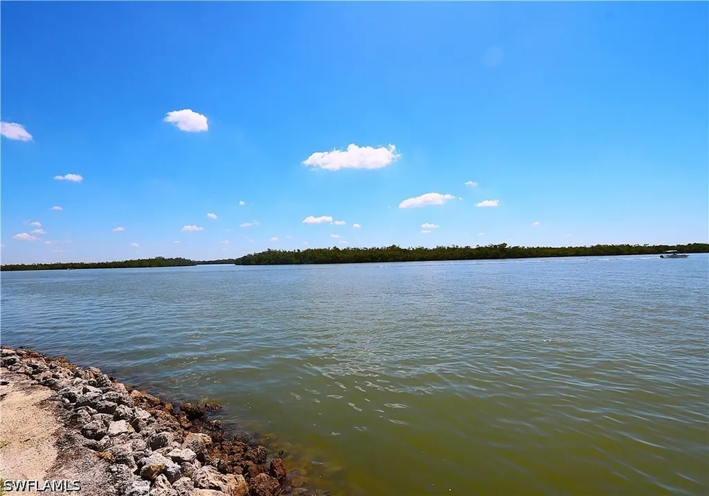611 Palm Avenue Coon Key Pass Fishing Village FL 34140