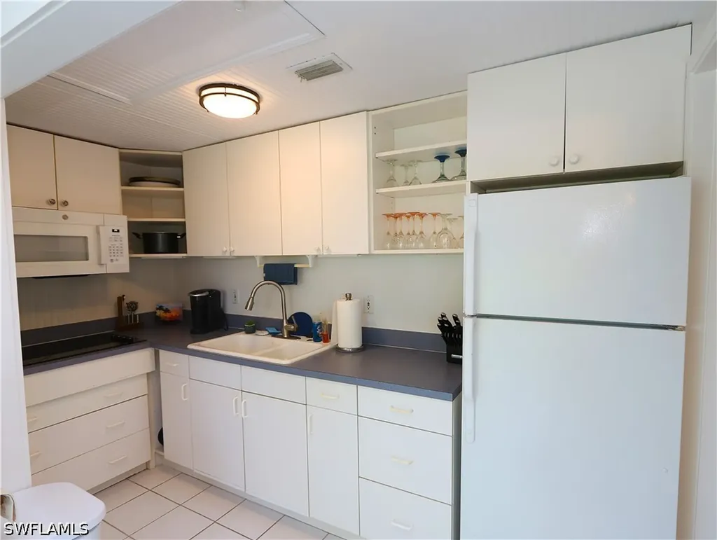 611 Palm Avenue Coon Key Pass Fishing Village FL 34140