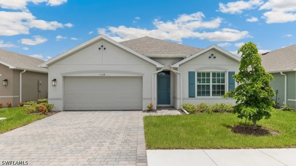 1721 Palmetto Avenue Lehigh Acres FL 33972