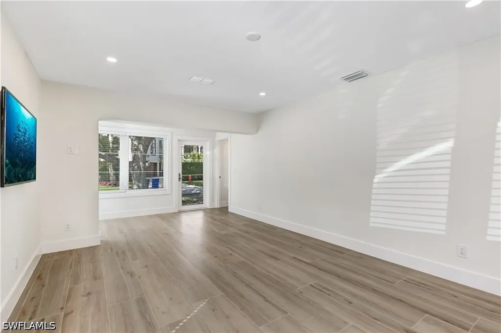 1019 7th Street S Naples FL 34102