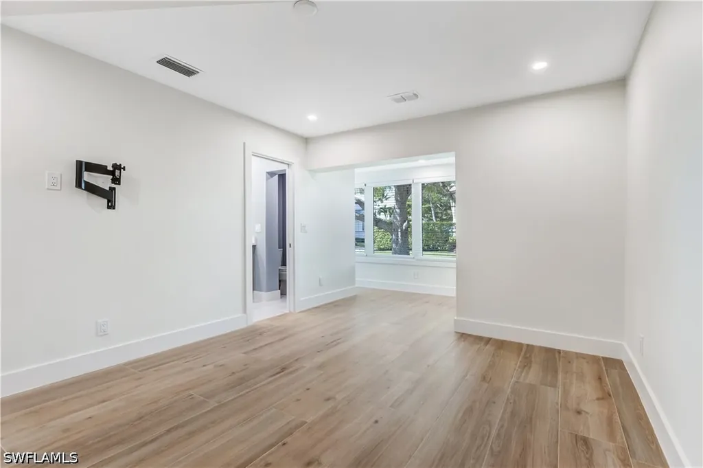 1019 7th Street S Naples FL 34102