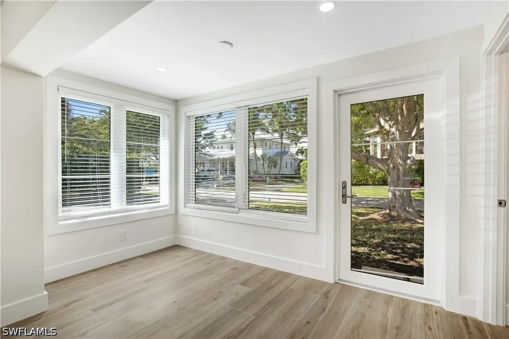 1019 7th Street S Naples FL 34102