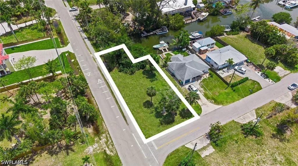 Orange Street Naples FL 34112