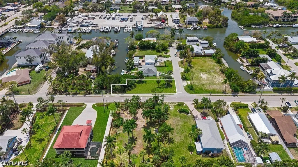 Orange Street Naples FL 34112