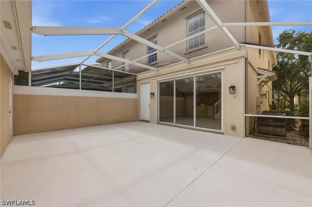 7821 Veronawalk Boulevard Naples FL 34114