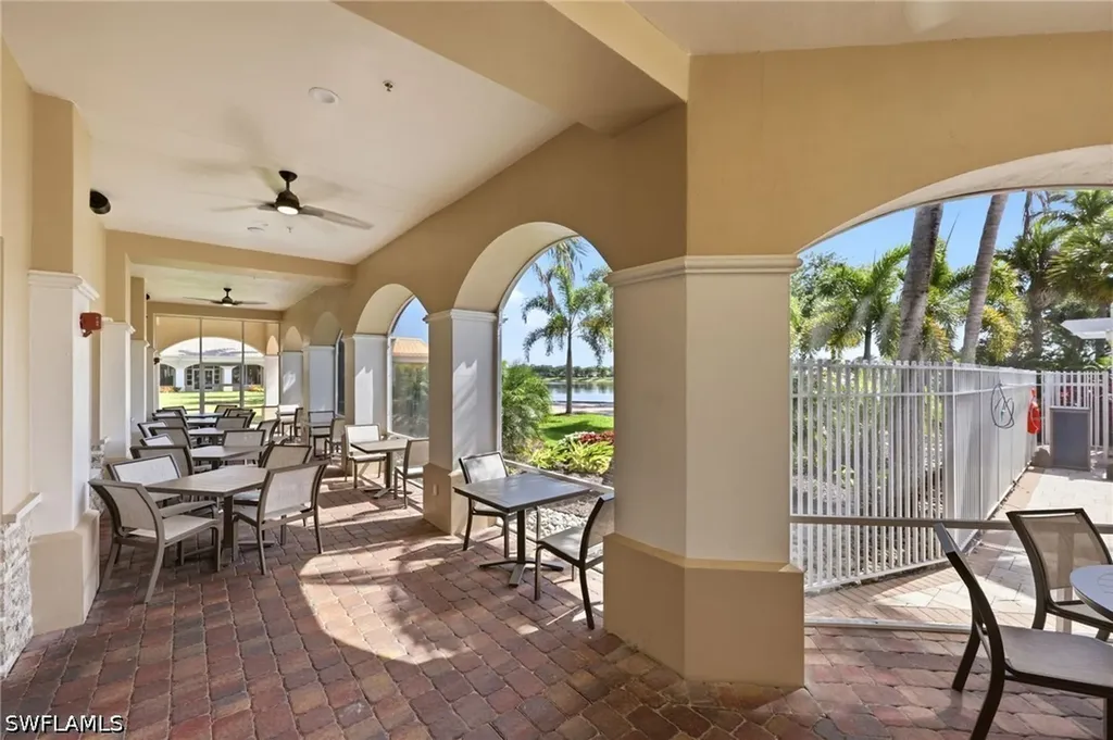 7821 Veronawalk Boulevard Naples FL 34114