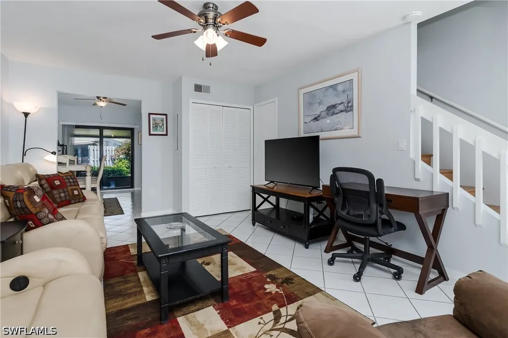 138 Clyburn Way W Marco Island FL 34145