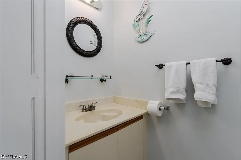 138 Clyburn Way W Marco Island FL 34145