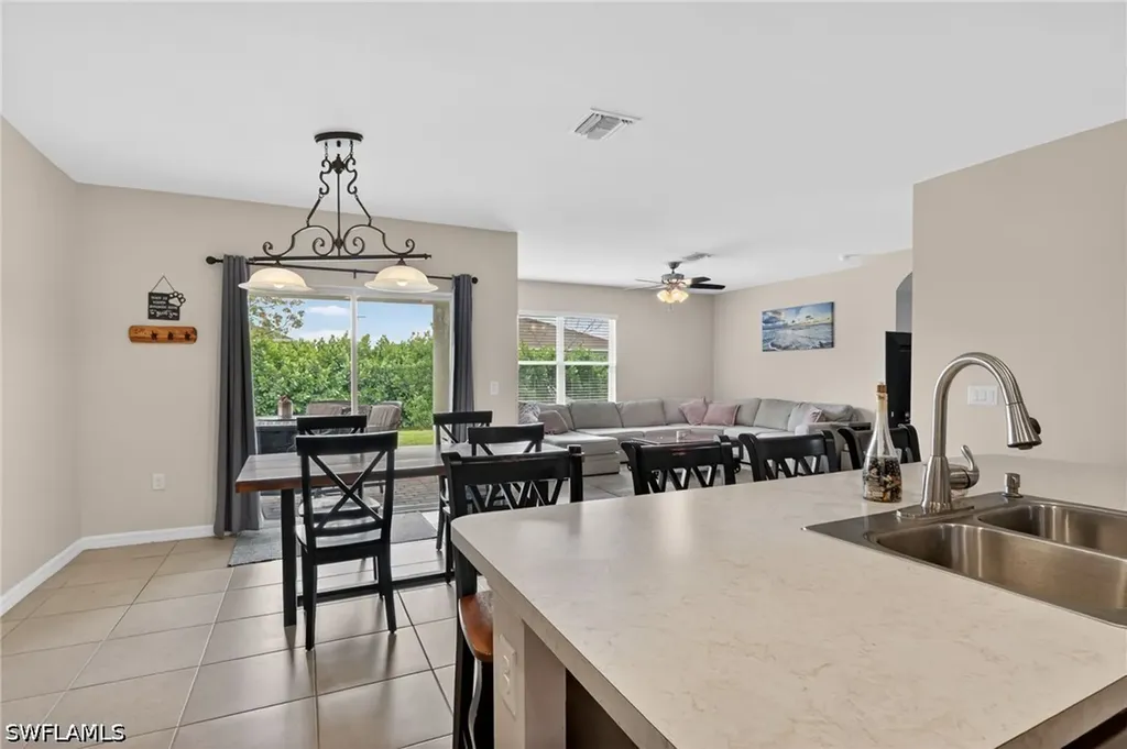 3425 Cancun Court Cape Coral FL 33909