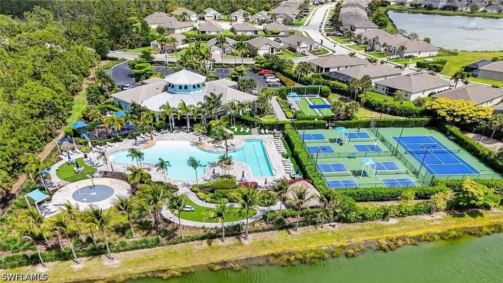 3425 Cancun Court Cape Coral FL 33909