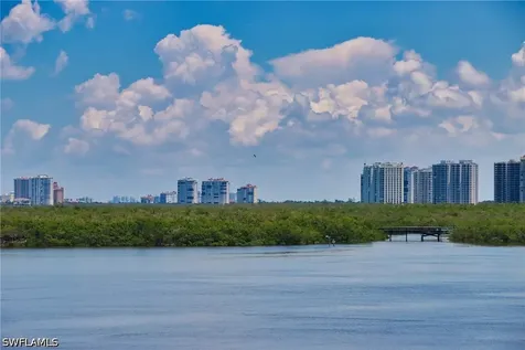 60 Seagate Drive Naples FL 34103