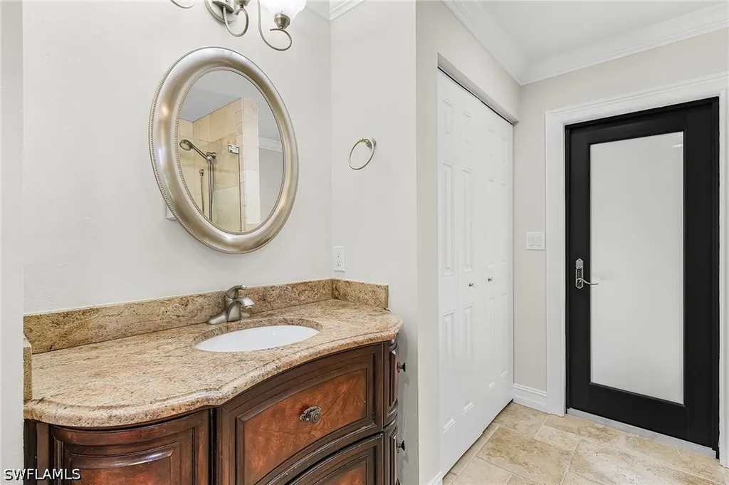 2377 Kings Lake Boulevard Naples FL 34112