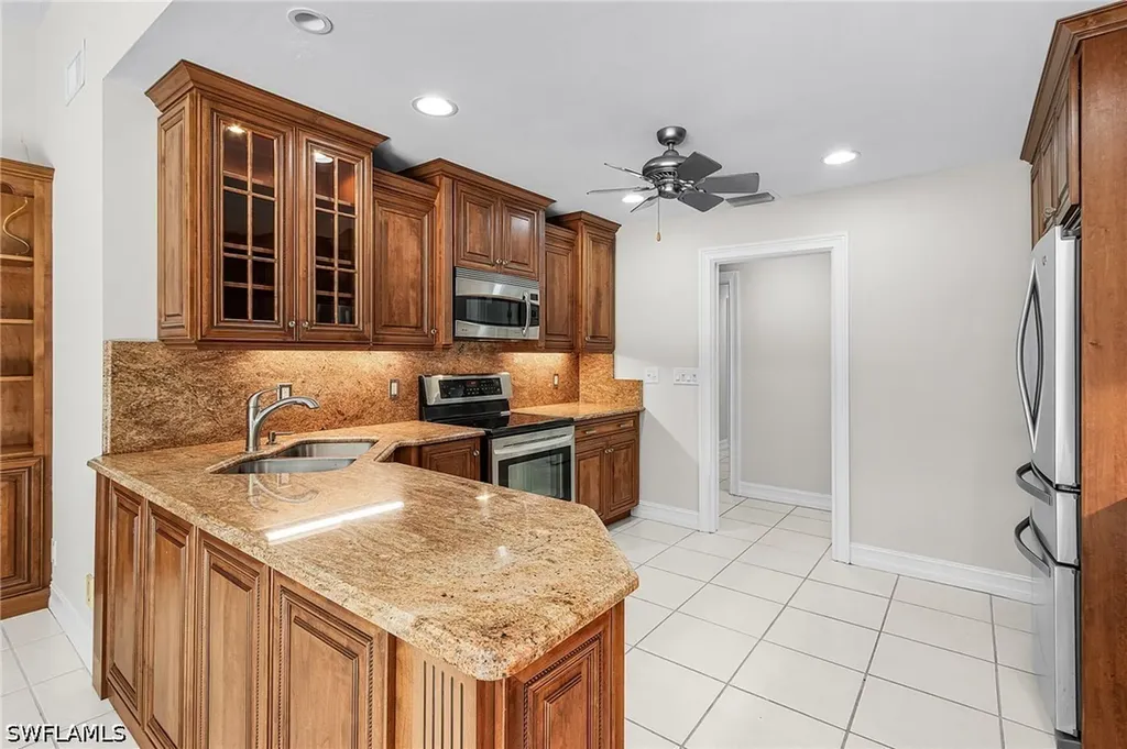 2377 Kings Lake Boulevard Naples FL 34112