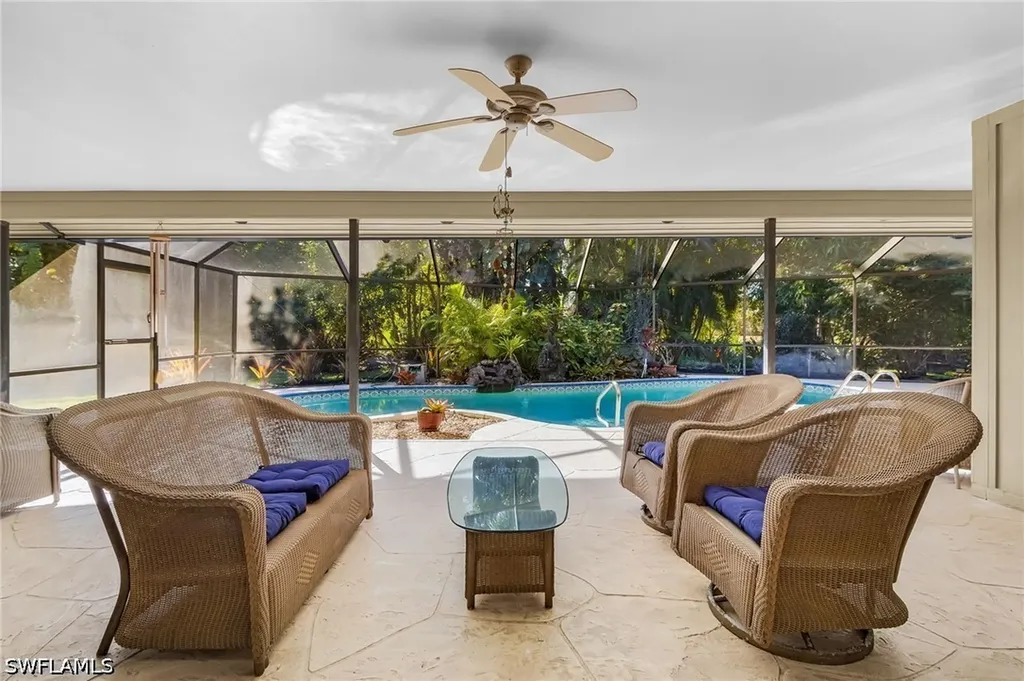 2377 Kings Lake Boulevard Naples FL 34112